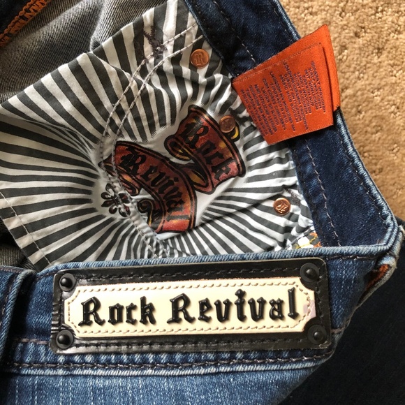 ROCK REVIVAL RILEY JEANS, SIZE 28, BOOTCUT, DESIGNER JEANS NEW WITH TAGS - Picture 12 of 16